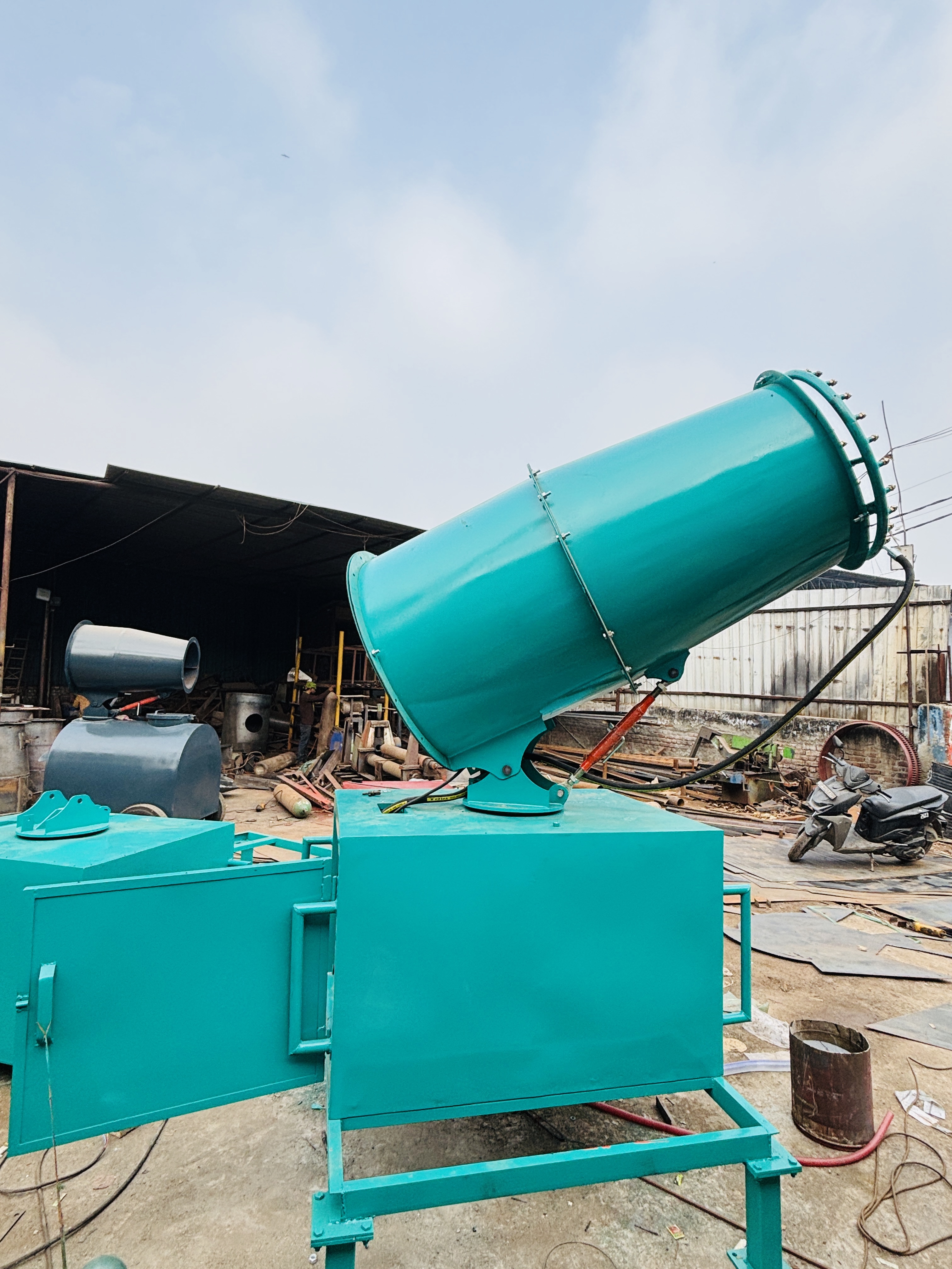 Fixed roof cannon